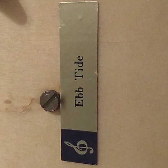 Reuge Italian Jewelry & Music Box - Picture 13 of 14